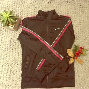 Nike Fitness Jacket - Size Large